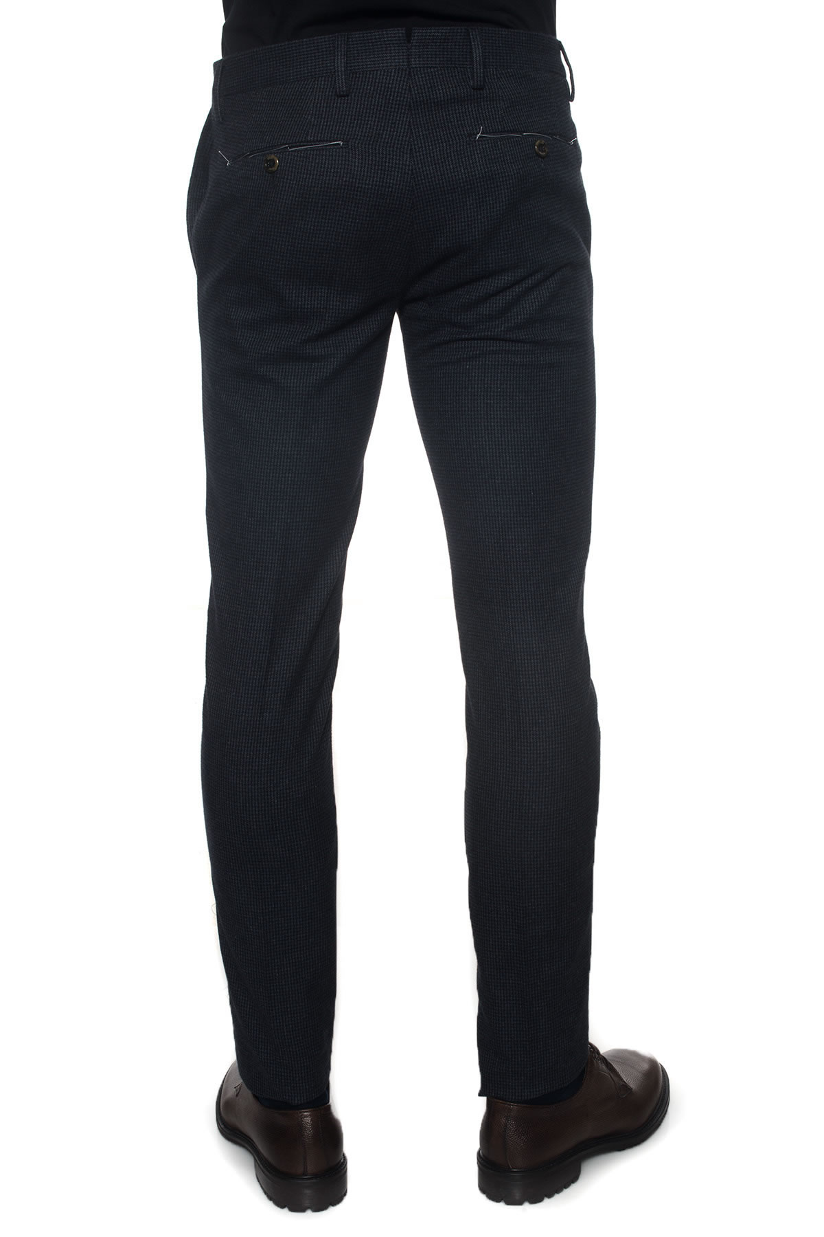  Pantalone Modello Chino 