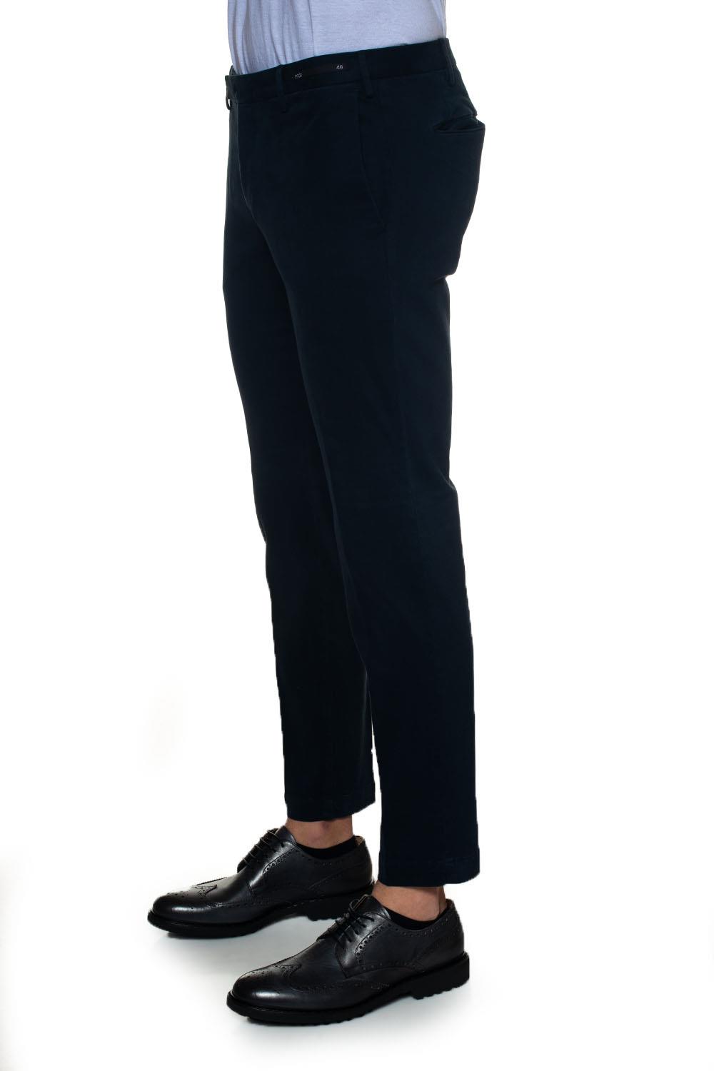  Pantalone Modello Chino 