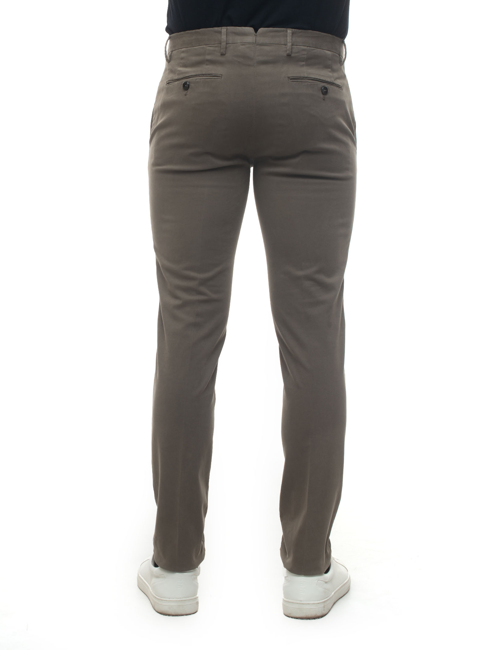  Pantalone Modello Chino 
