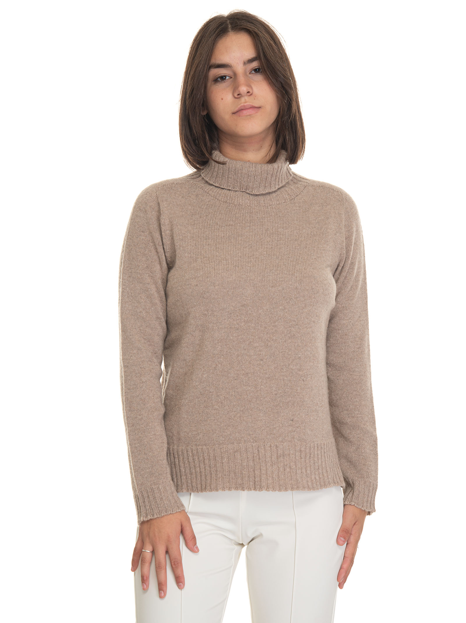 Quality First Wool Jumper In Dove-grey