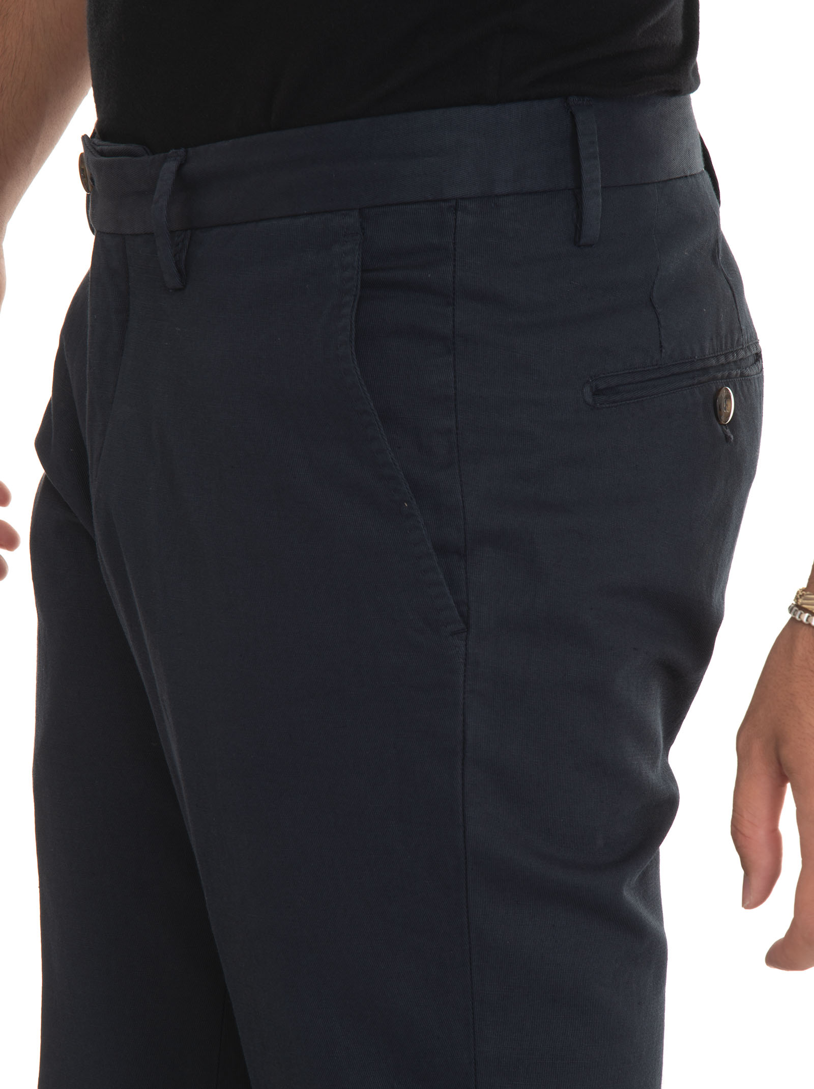  Pantalone Modello Chino 