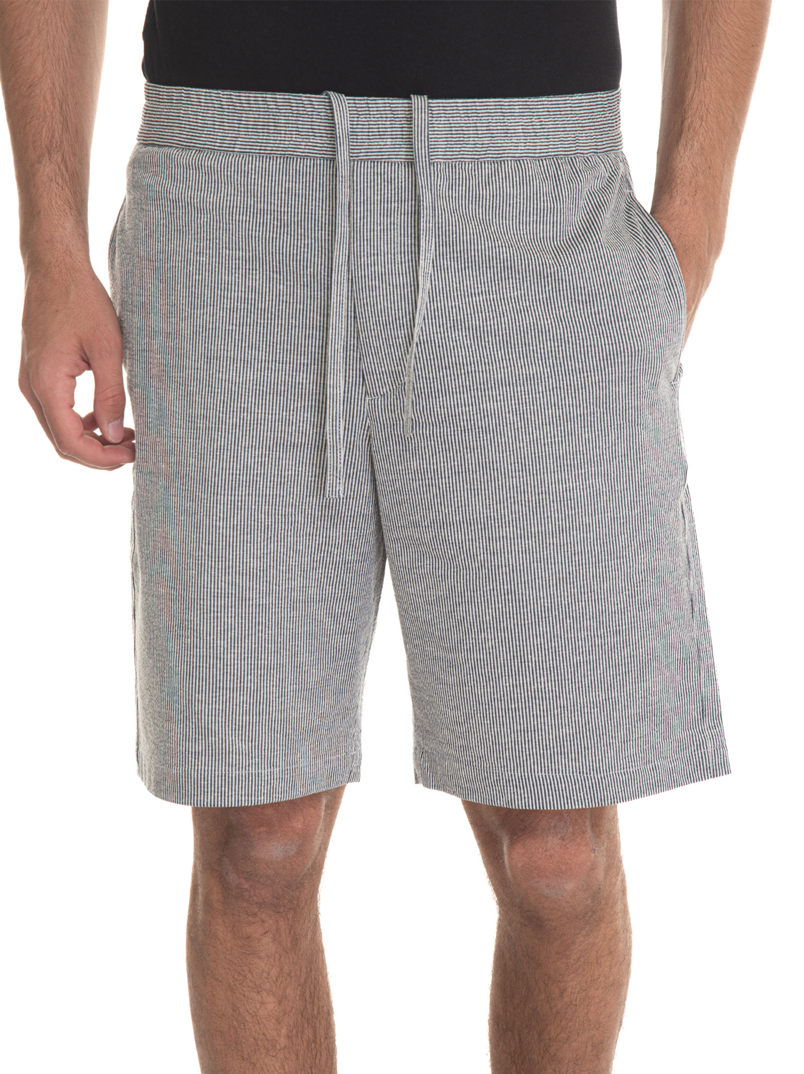 Shop Hindustrie Shorts-seersacher Bermuda Short In Blue