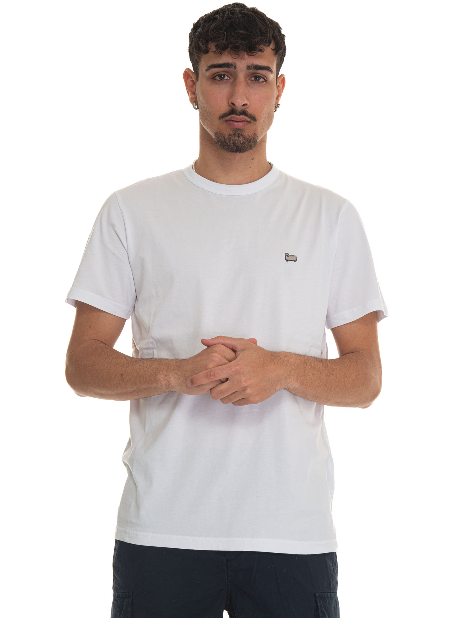Shop Woolrich Sheep Tee Short-sleeved Round-necked T-shirt In White